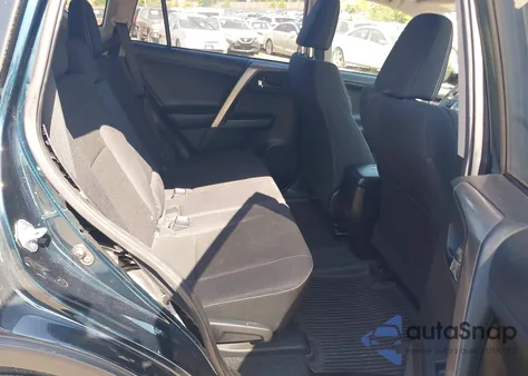 2018 Toyota Rav4 Xle from USA, damaged, VIN JTMRFREV2JJ190832